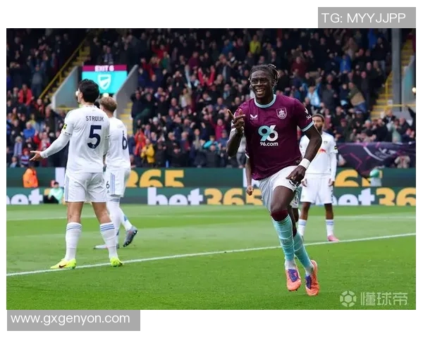 英超联赛延期或取消？球迷担忧赛季命运，俱乐部面临巨大损失